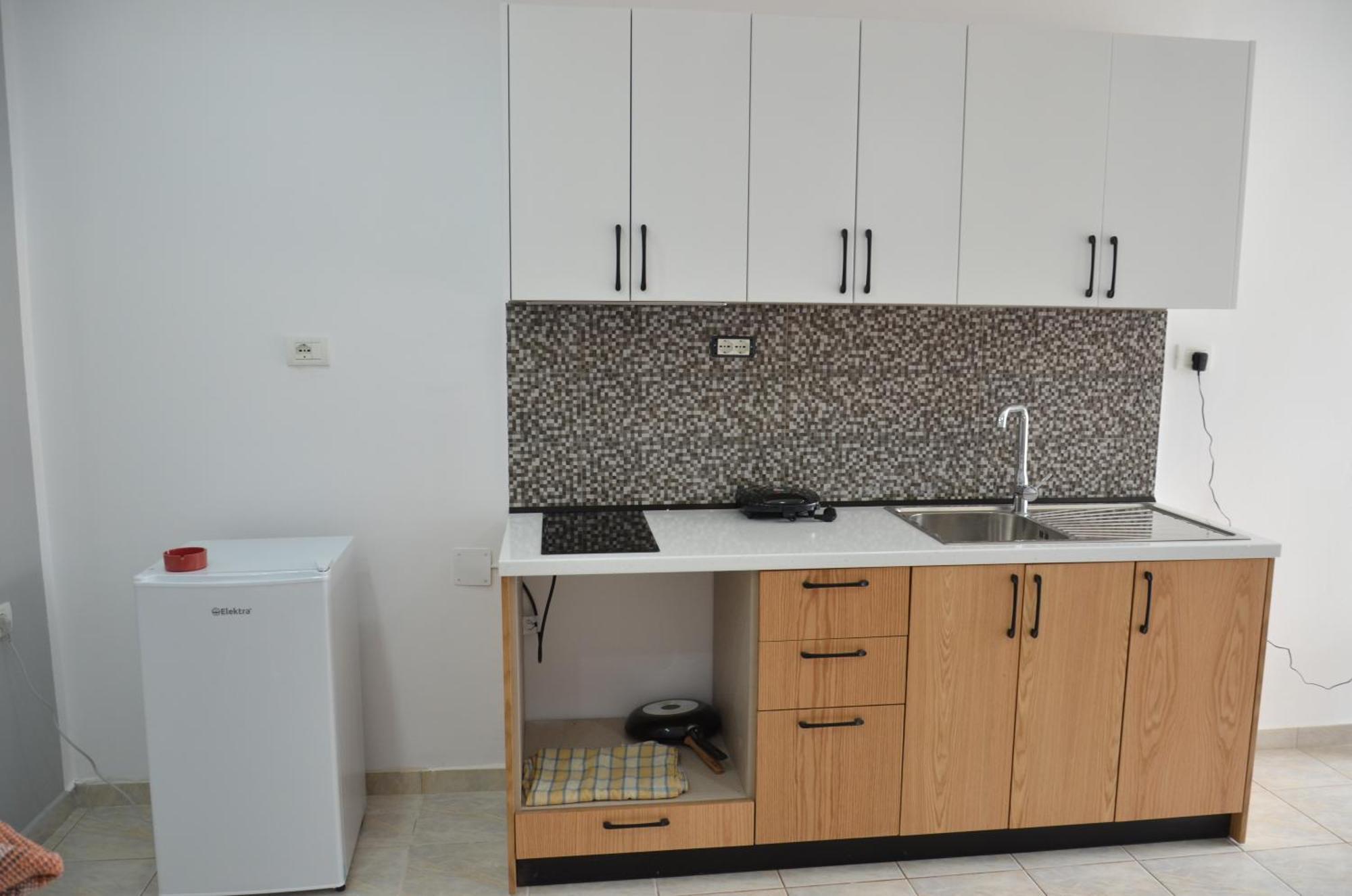 Harmonia Guest House 2 Himare Exterior foto