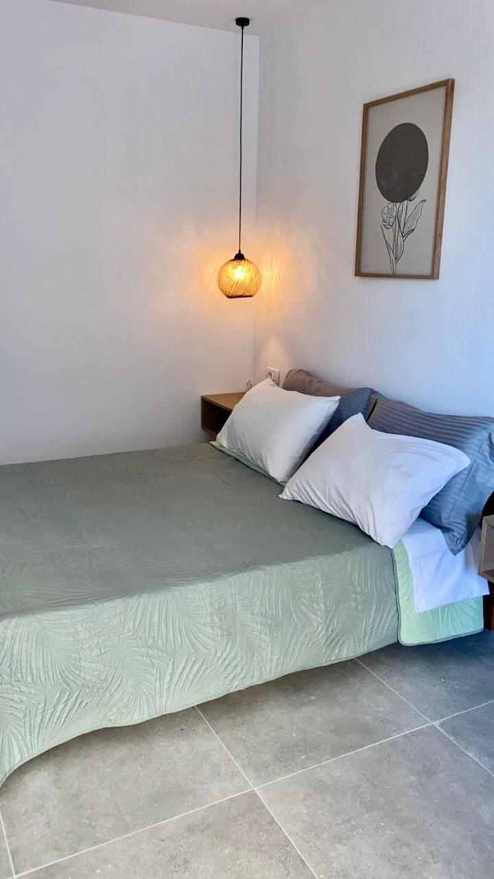 Harmonia Guest House 2 Himare Quarto foto